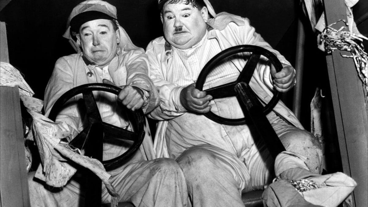 film screenshot (RKO) - http://www.toutlecine.com/images/film/0009/00093086-les-conscrits.html Laurel and Hardy in The Flying Deuces