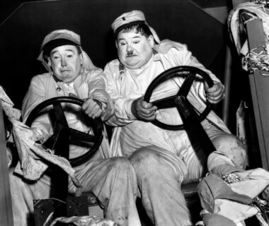 film screenshot (RKO) - http://www.toutlecine.com/images/film/0009/00093086-les-conscrits.html Laurel and Hardy in The Flying Deuces